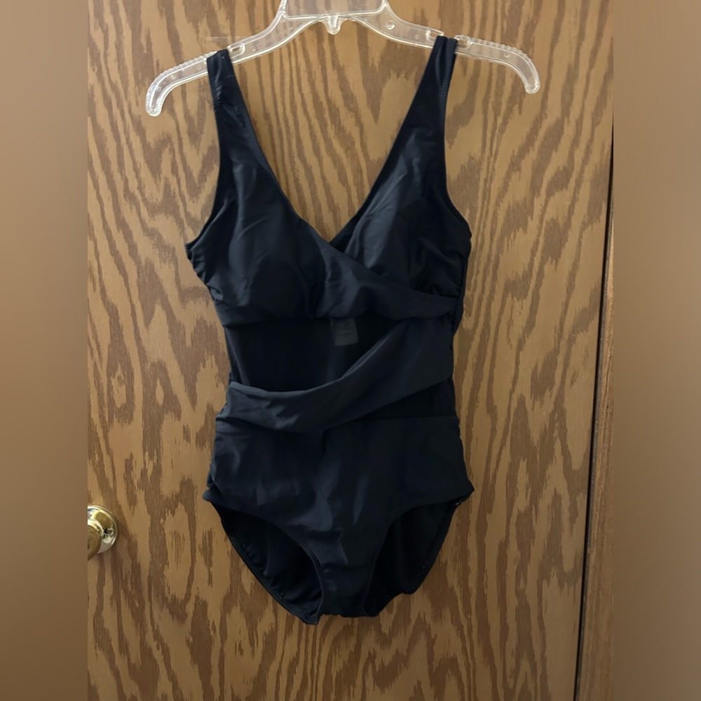 Jaclyn Smith One Piece Swimsuit